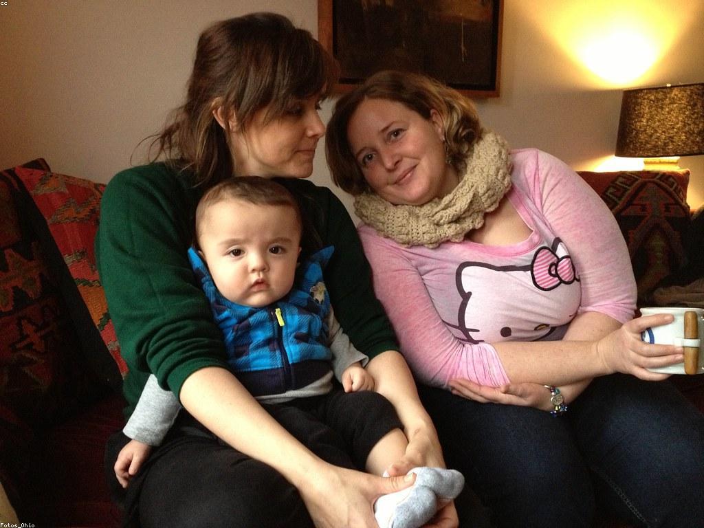 សកម្មភាពស្នាដៃដើម្បីបង្កើនការតភ្ជាប់គ្រួសារ